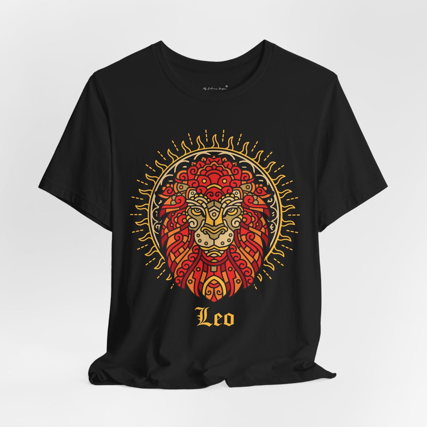 Leo Round Unisex T-Shirt